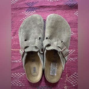 Suede Slip-on Clog